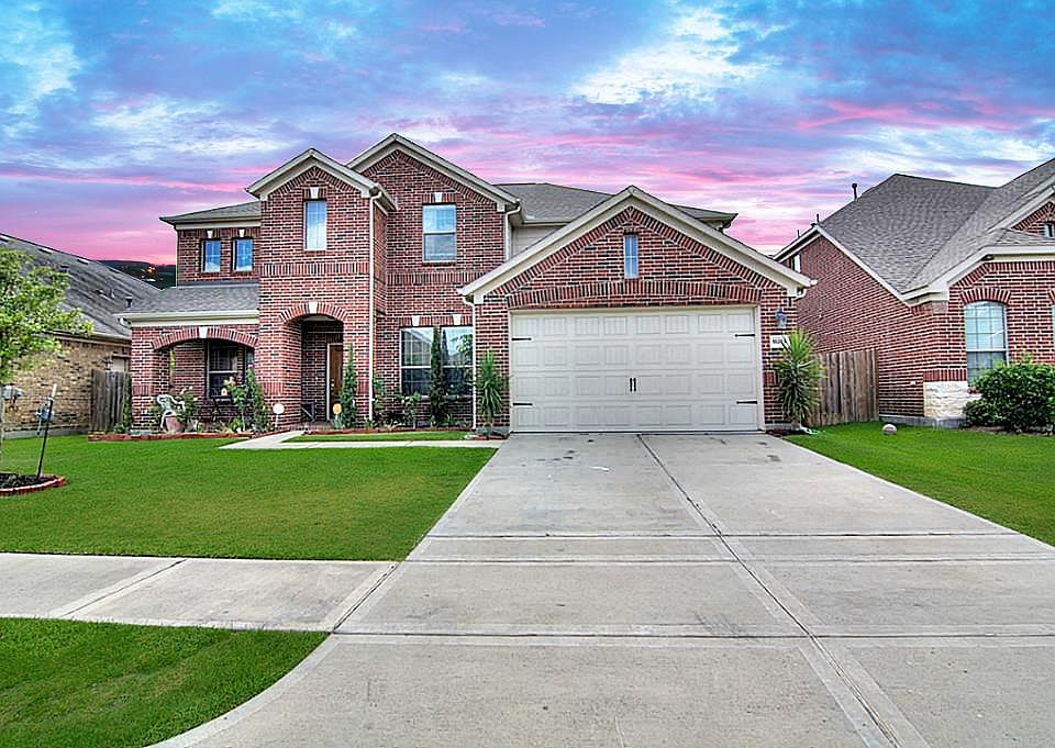 1st image of 15323 Palmer Manor Dr