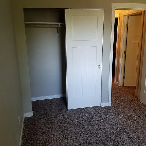 Unit Photo