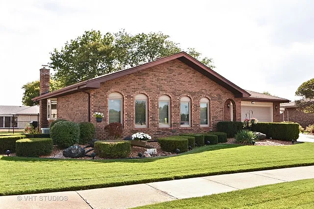 7661 Wheeler Dr photo 1