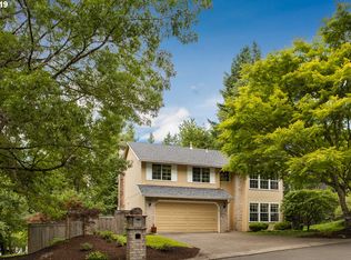 225 Hidalgo St, Lake Oswego, OR 97035