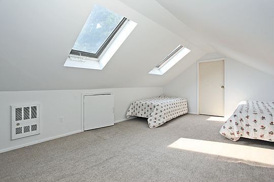 2nd image of 60 Garden St