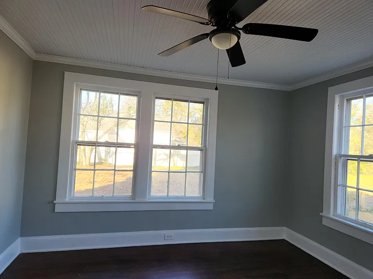 132 Euclid St #B — Photo 7