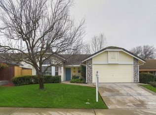 3208 Pepperridge Dr, Antelope, CA