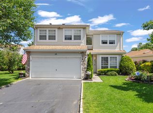 49 Colony Dr, Holbrook, NY 11741