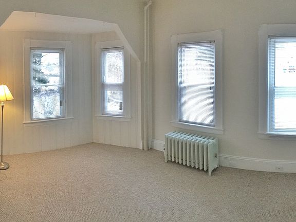 3rd image of 279 N Bedford St #1