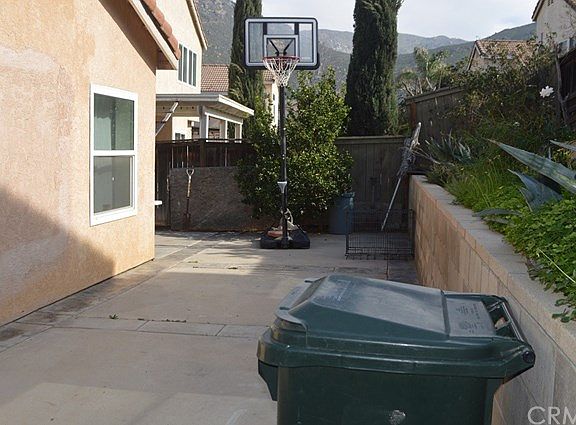 5th image of 15587 Carrera Dr