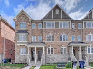 105 Jolly Way, Toronto, ON M1P0E2