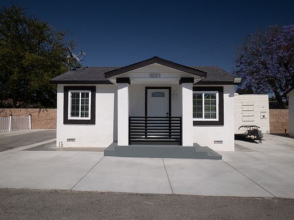 3rd image of 10231 Trabuco St #1/2