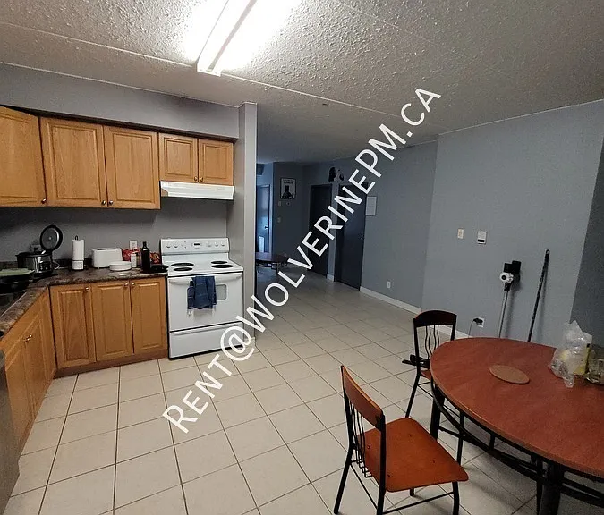 253 Lester St #301 — Photo 6