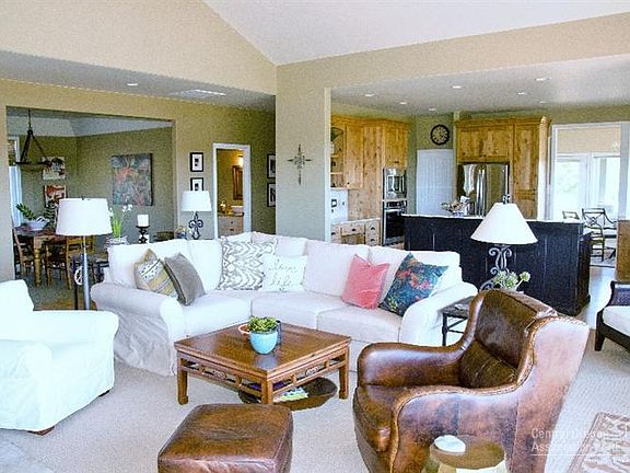 4th image of 22285 White Peaks Dr