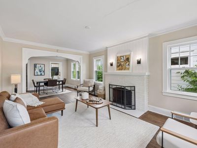 792 Charles Ave, Saint Paul, MN, 55104