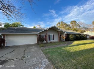 1503 Hawthorne Pl, Clinton, MS 39056