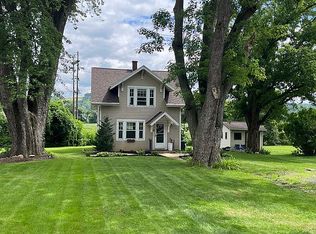 2214 N Old Trl, Selinsgrove, PA