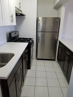 Rented by Brooklyn Vertical Inc. | media 7