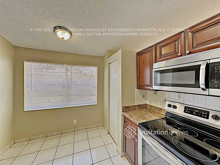 8640 Tourmaline Blvd — Photo 8