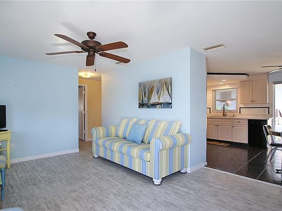 2nd image of 12400 Park Blvd APT 225