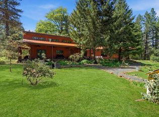 422 Onion Mountain Rd, Wilderville, OR 97543