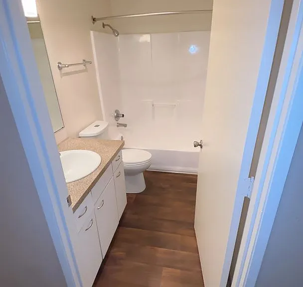 1401 N Springbrook Rd — Photo 22