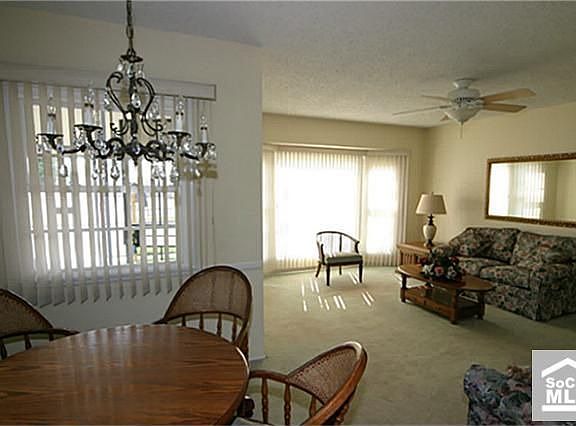 3rd image of 6449 Turnergrove Dr