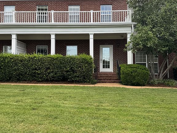 2nd image of 153 Ormesby Pl