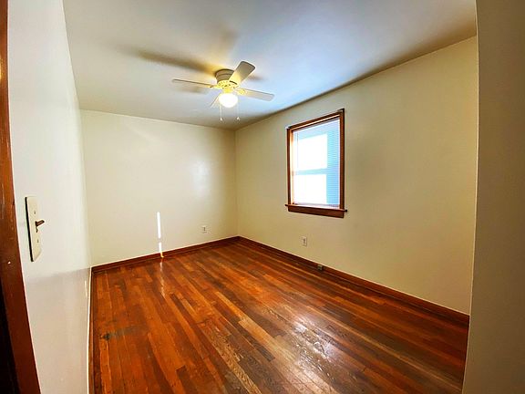 4th image of 9 Flory Ave #101