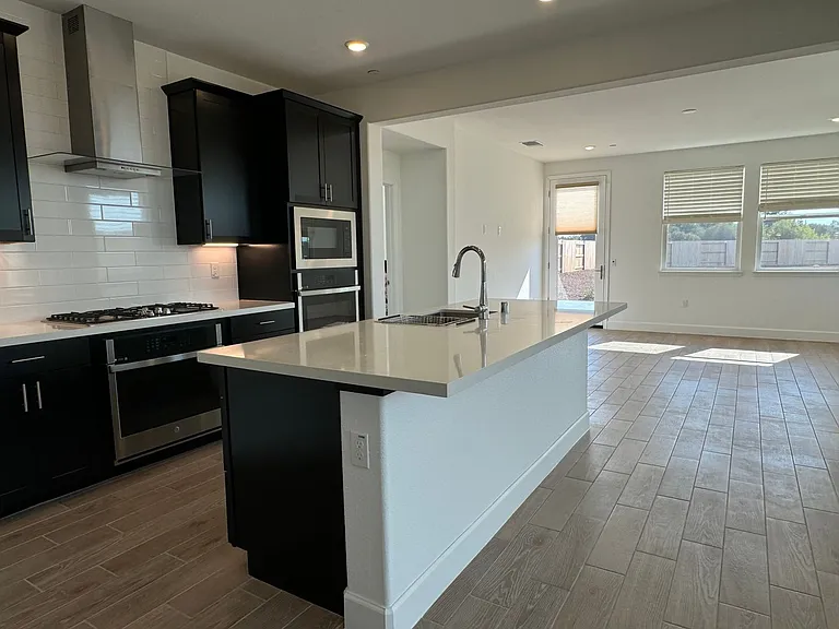 5391 Mandevilla Ct — Photo 5