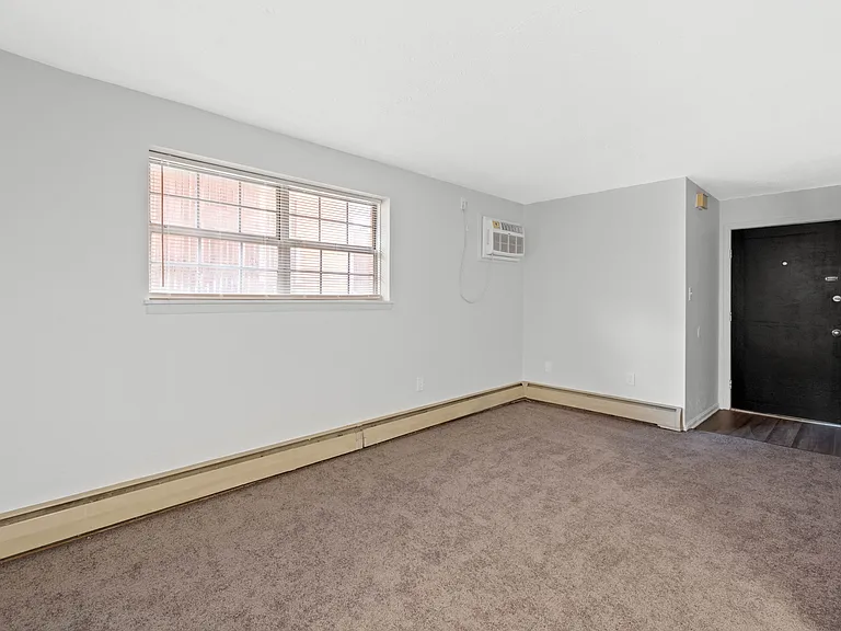 478 4th St #201 — Photo 3