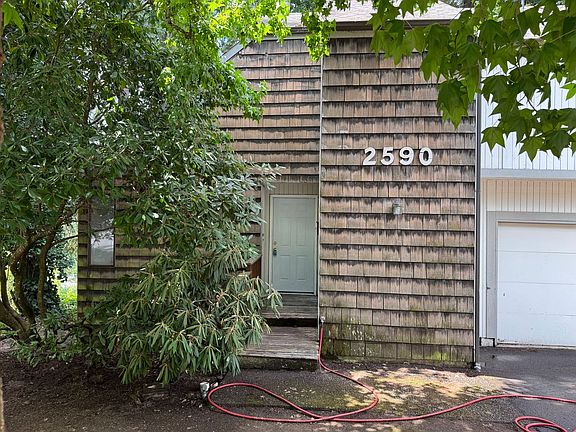 3rd image of 2590 Jefferson St #0
