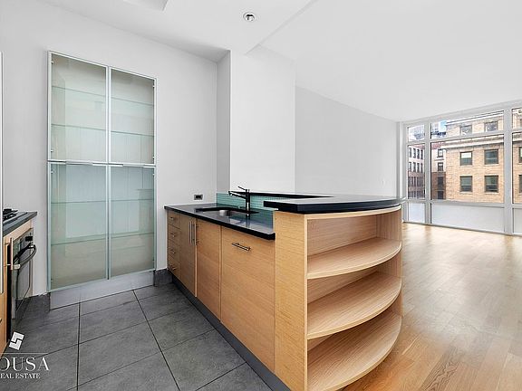 2nd image of 325 5th Ave APT 15B