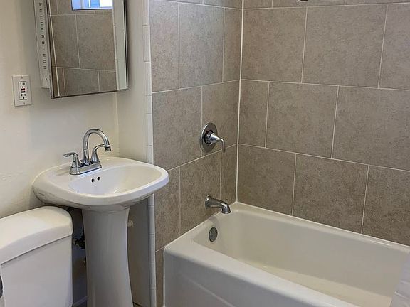 5th image of 1904 E Bermuda St APT 7