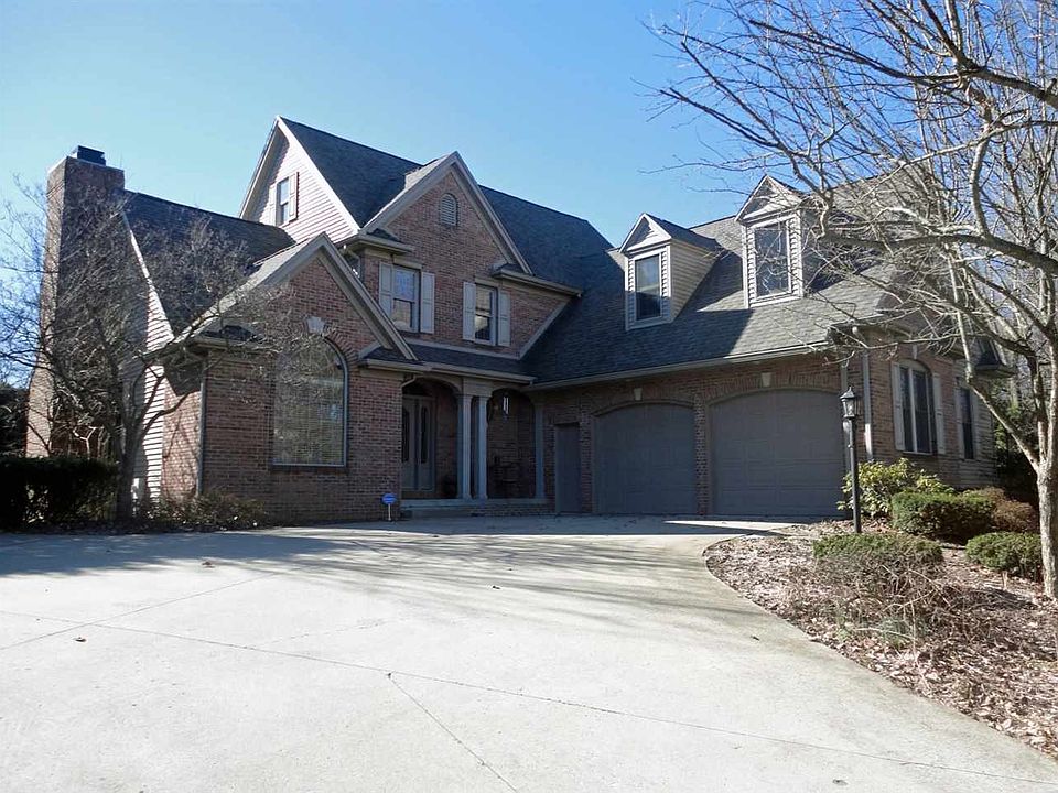 1st image of 59220 Deer Run Ct