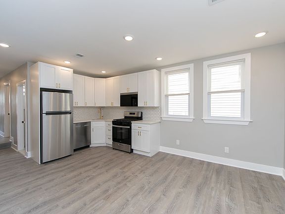 2nd image of 436-438 Broadway #5