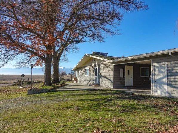 9616 N State Highway 3, Fort Jones, CA 96032