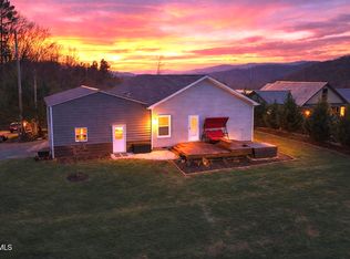 1120 Myrtle Dr, Butler, TN 37640