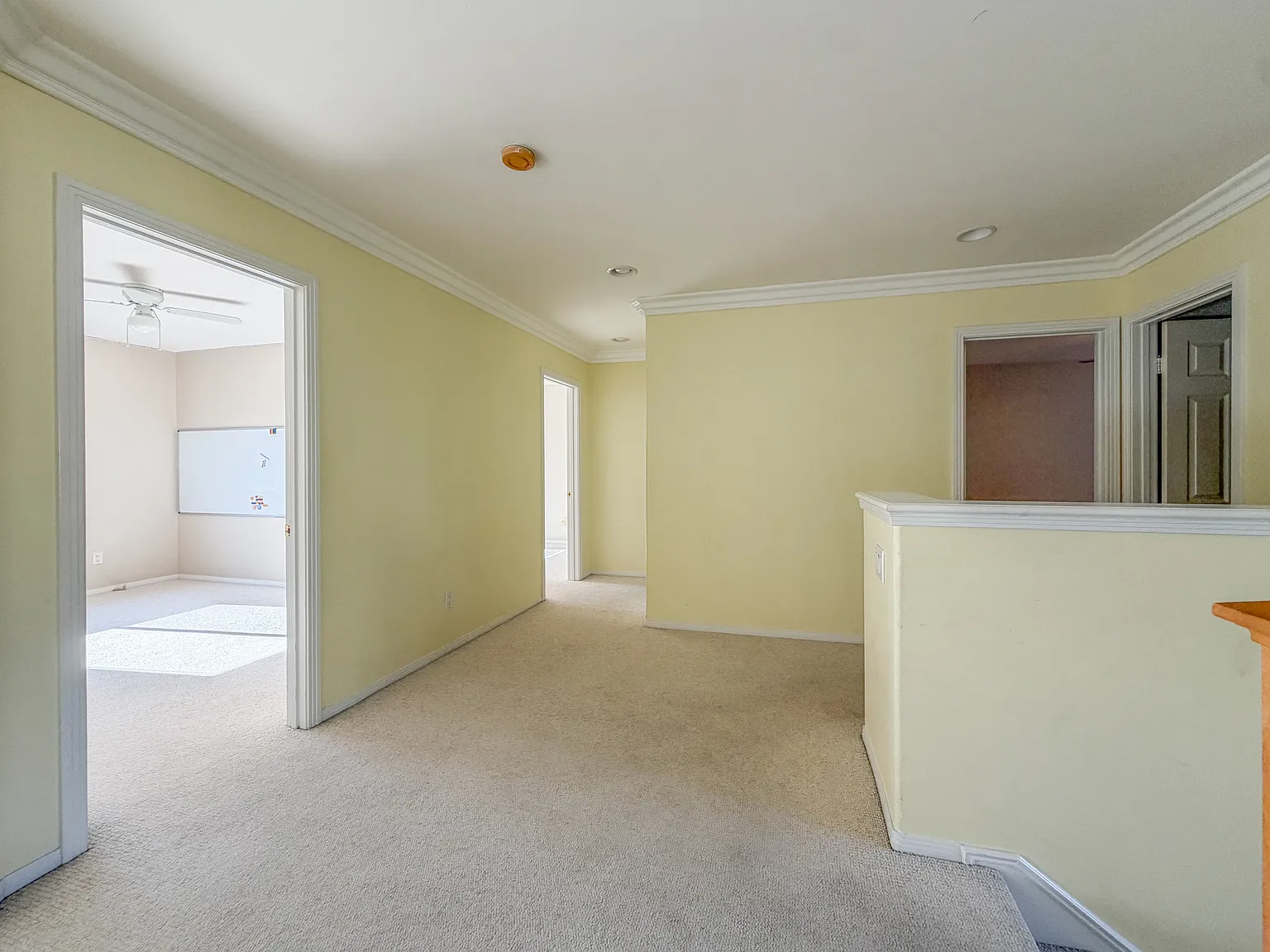 5 bed, 3.5 bath, 3094 sqft, $7,500 — Photo 2