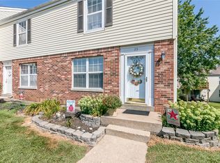 23 Woodlake Ct #A, Lake Saint Louis, MO 63367