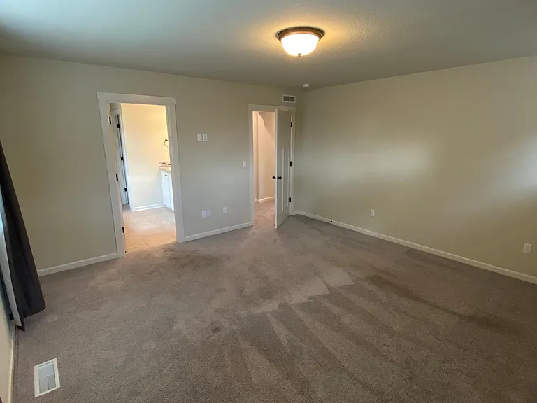 3715 NE Sitka Dr — Photo 20