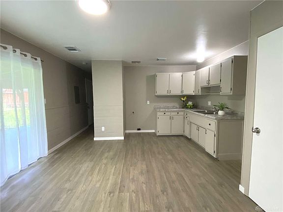 2nd image of 10 Lareta St