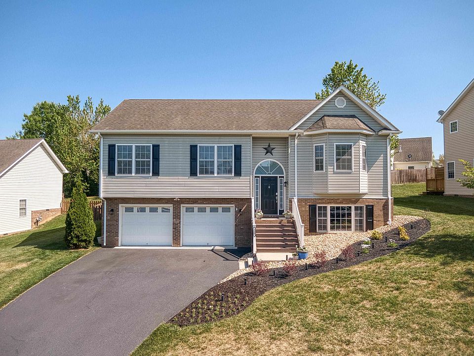 1st image of 240 Meadow Dr