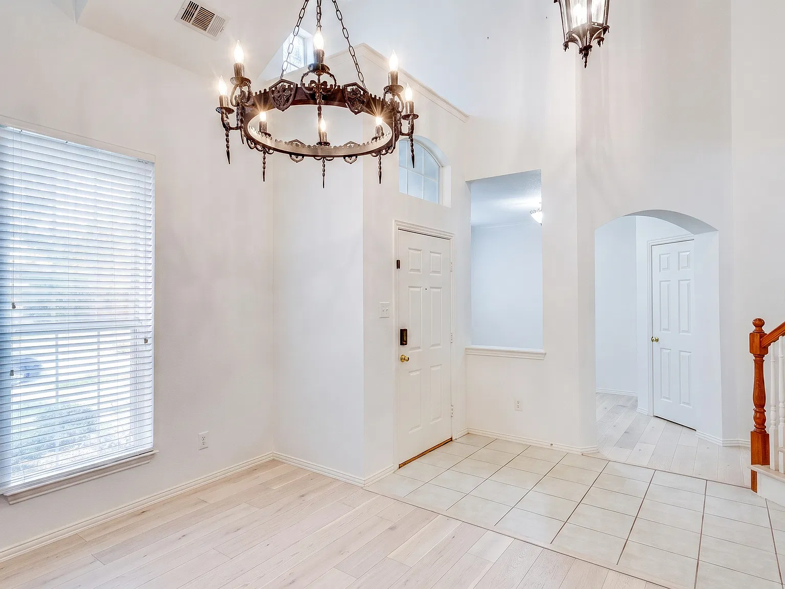 4 bed, 3185 sqft, $3,500 — Photo 3