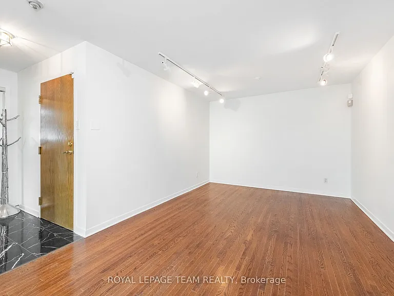 939 N River Rd #105 — Photo 11