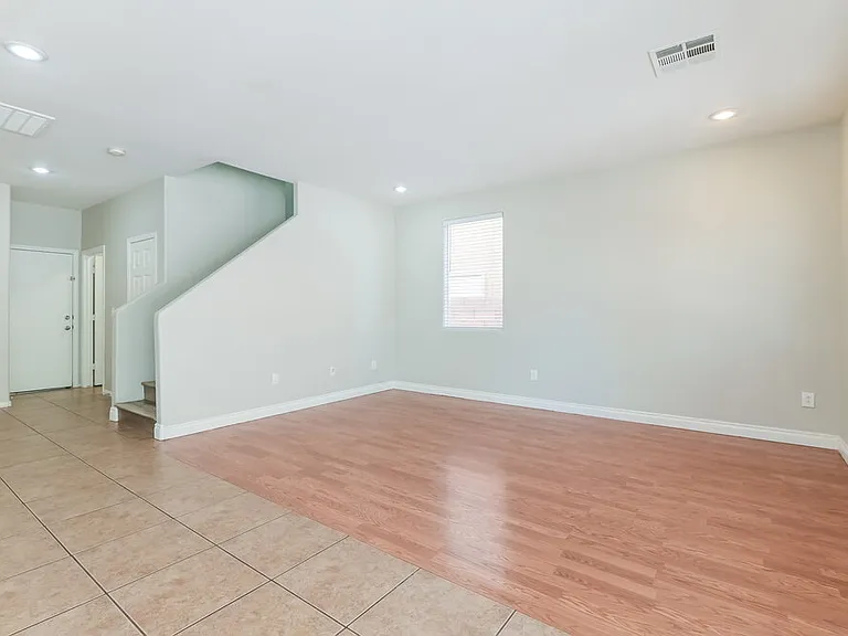 4150 Buteo Ln — Photo 5