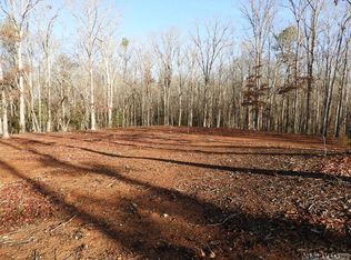 103 Recreation Ln, Macon, NC 27551