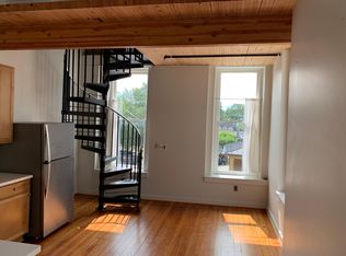 961 Washington St W APT 3, Lewisburg, WV 24901