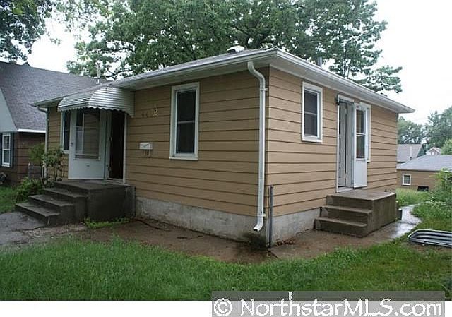 Home for Sale in Columbia Heights, MN $67,900