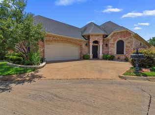3804 Park Flower Ct, Arlington, TX 76017
