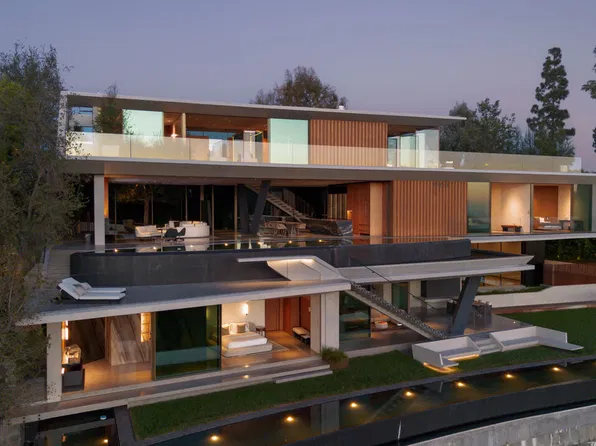 1331 Linda Flora Dr, Los Angeles, CA 90049