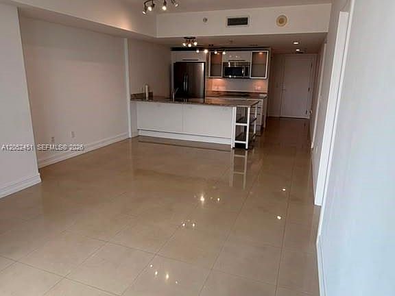 5th image of 185 SW 7th St APT 2505