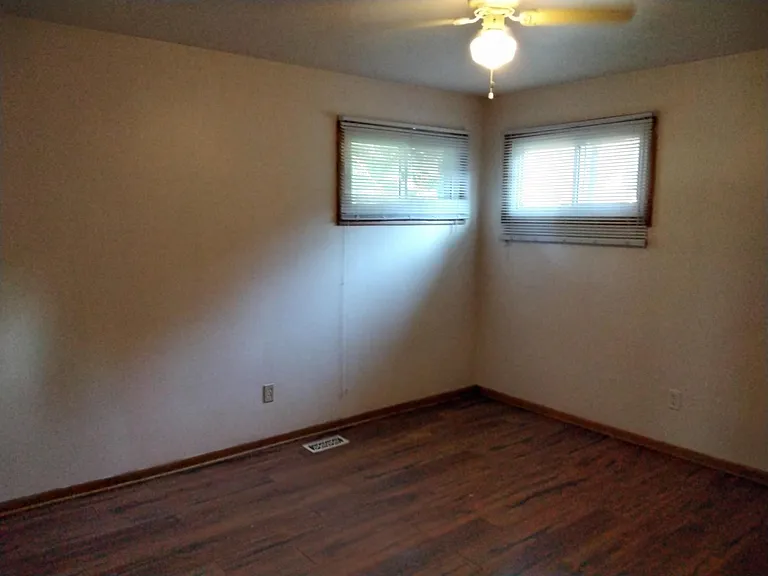 5629 Hallendale Rd — Photo 8