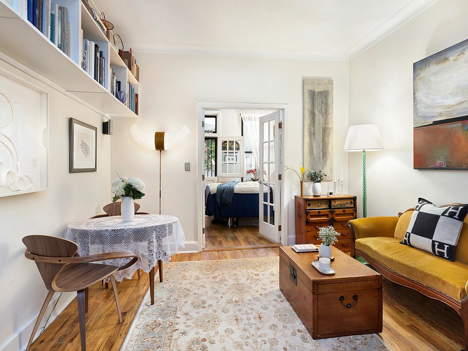 1st image of 208 E 84th St APT 1B